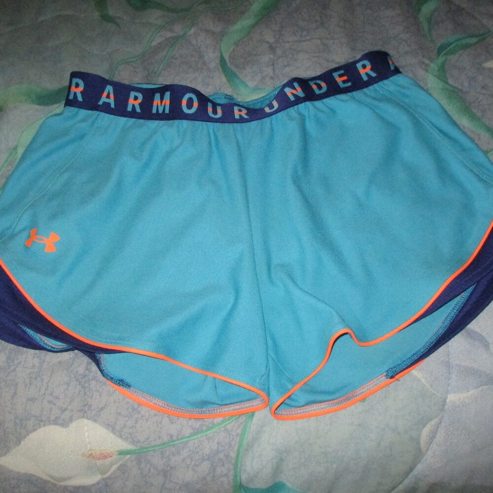 underr armour gym short with wide elastic top sz sm/p/ch